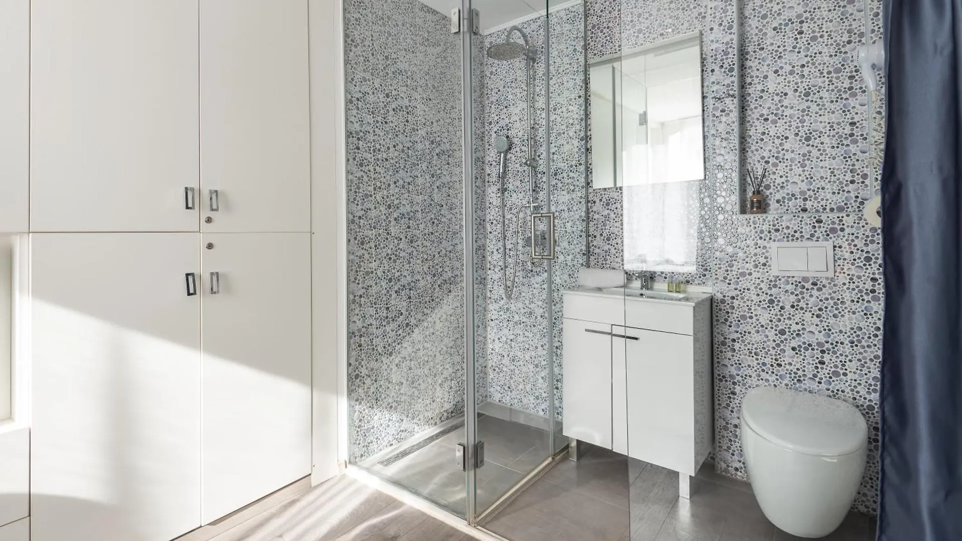 Guest house Rokos Superior Downtown Rooms - Comfortable Rooms With Private Bathrooms - Perfect Location For Exploring Diocletian'S Palace And The Gastronomy Of Split Within Walking Distance Croatia